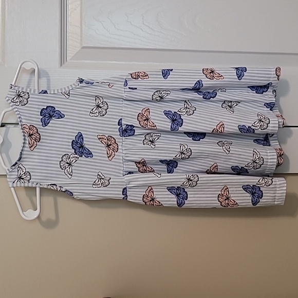 ⭐️ 5/$25 ⭐️ H&M Butterfly Tank Dress - Picture 2 of 6